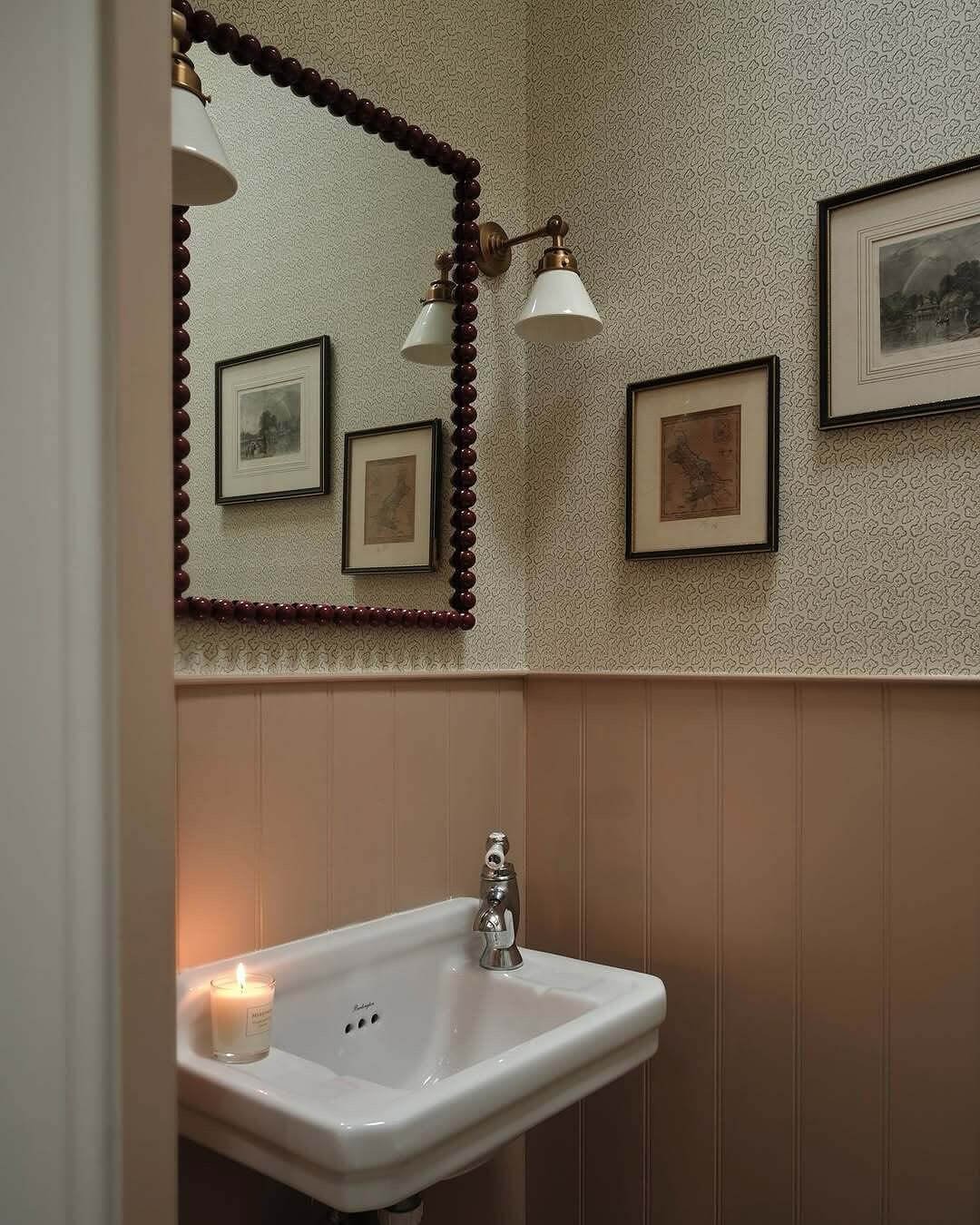 Creating an Inviting Atmosphere with Elegant Design Elements
