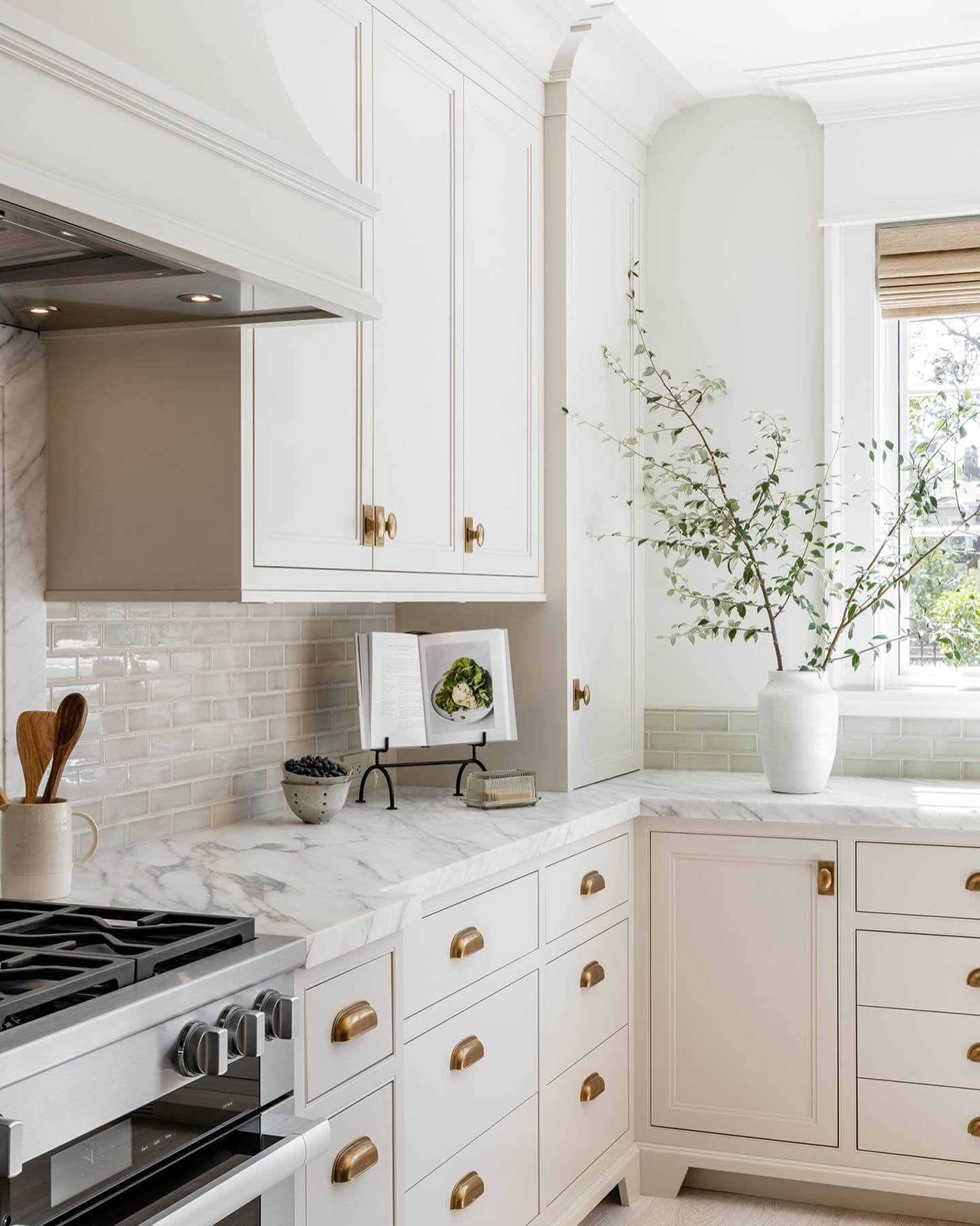 Elegant Minimalist Kitchen with Marble Countertops